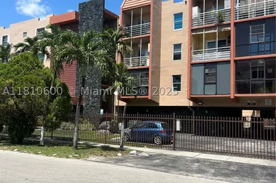 6095 W 19th Ave #209 1