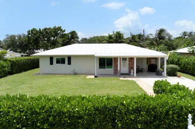 10 Van Road 1