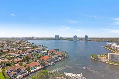 1000 Island Blvd #2003 1