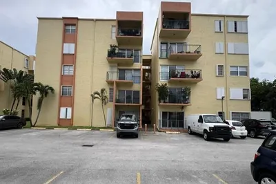 4500 W 19TH Court #431 1