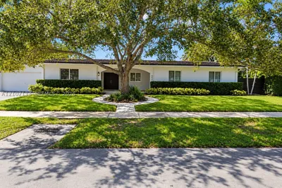 8620 SW 85th Ave 1