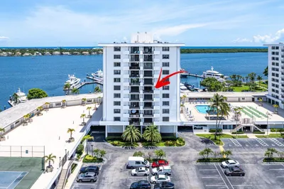 1208 Marine Way #506 1