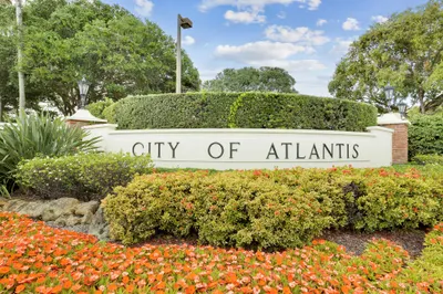 343 Yorktowne Circle 1
