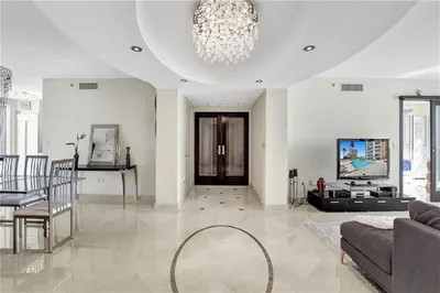 18911 Collins Avenue #2706 1
