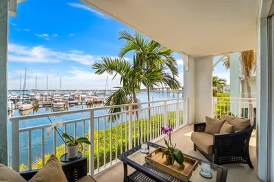 875 NW Flagler Avenue #203 1