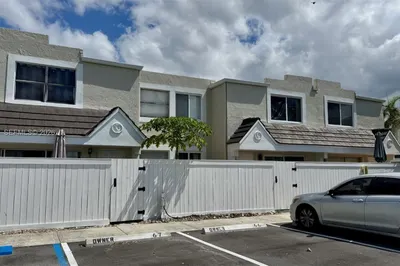 4540 SW 68th Ct Cir #43-7 1