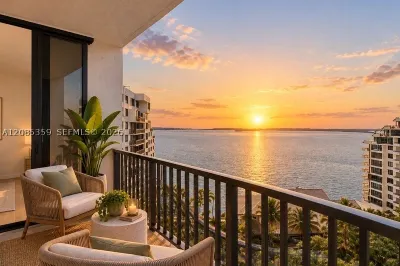 540 Brickell Key Dr #1603 1