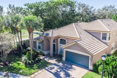 230 Lone Pine Drive 1