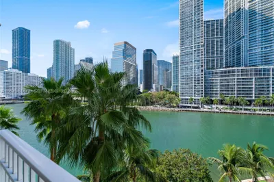 701 Brickell Key Blvd #604 1