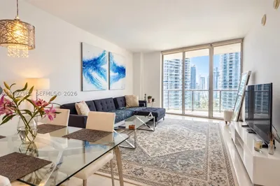 475 Brickell Ave #3512 1