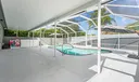 132 E Hampton Way Photo