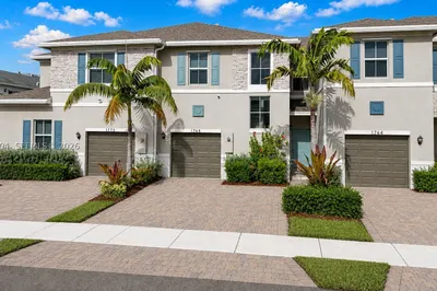 1768 SE 8th Ter 1