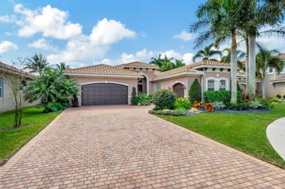 8208 Venosa Haven Terrace 1