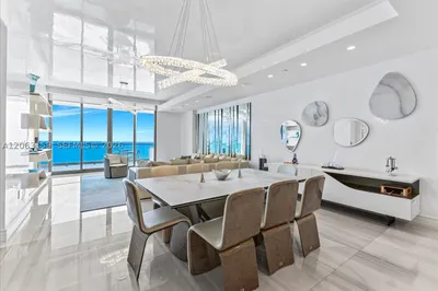 17901 Collins Ave #2802 1