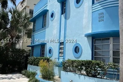 1254 Drexel #12 1