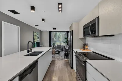 2535 NE 193rd Street #3203 1