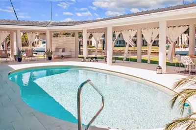 1919 Sunrise Key Boulevard 1
