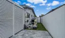 894 W 69th Pl Photo