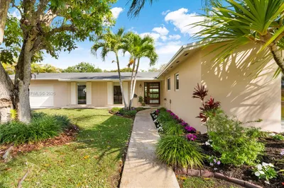 8461 SW 147th Ter 1