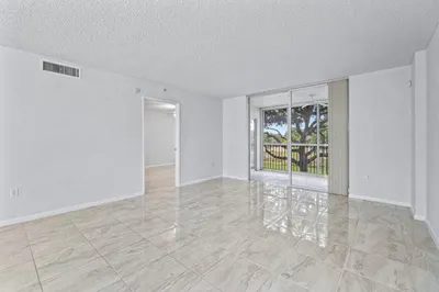 4734 Lucerne Lakes Boulevard #204 1