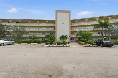 3003 Portofino Isle #B2 1