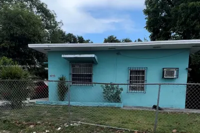 10115 NW 10th Ave 1