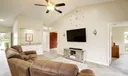 3373 SW Villa Place Photo
