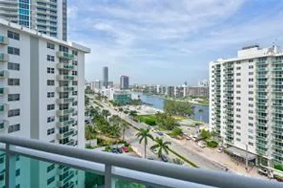 3001 S Ocean Dr #1139 1