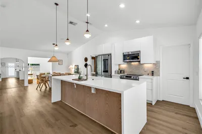 3260 SW 2nd Ct 1