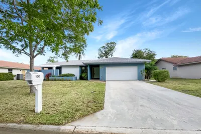 9243 NW 13th Place 1