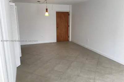 2920 SW 28th Ter #202 1