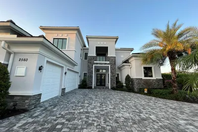 2560 NW 70th Boulevard 1