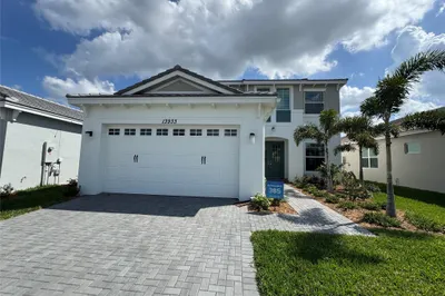 13933 Prickly Cone Cove 1