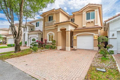 11194 NW 73rd Ter 1