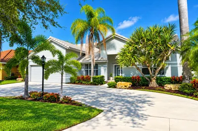 492 NW 162nd Avenue Nw 1