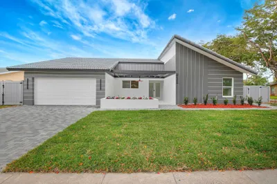 855 NW 76th Terrace 1