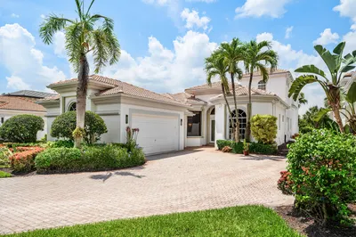 7917 Villa D Este Way 1
