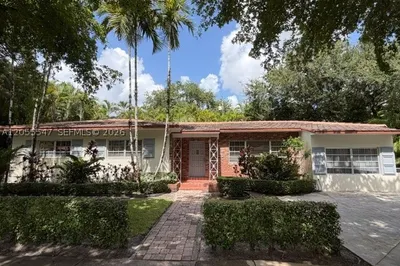 828 Lorca St 1