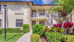Just Listed | 901 Pinecrest Circle #E
