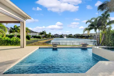 2540 NW 75th Street 1