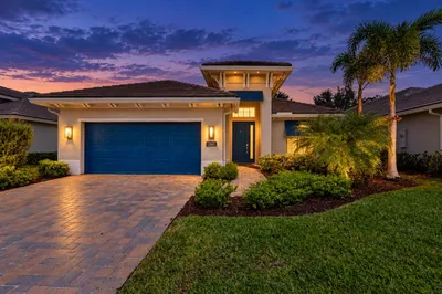12615 SW Sunrise Lake Terrace 1
