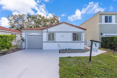 16907 SW 142nd Pl 1
