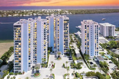 3 WATER CLUB Way #1201 1