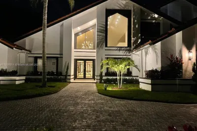 1703 Vestal Dr 1