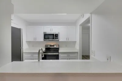 4341 W Mcnab Road #15 1