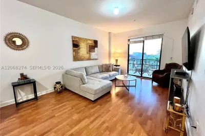 8390 SW 72nd Ave #521 1