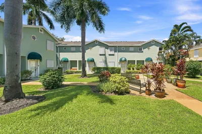 211 Waterside Drive 1