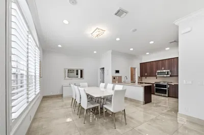 4916 SW 38th Way 1
