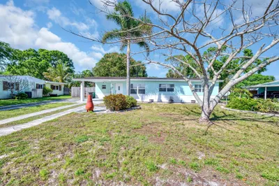 332 Smallwood Avenue 1