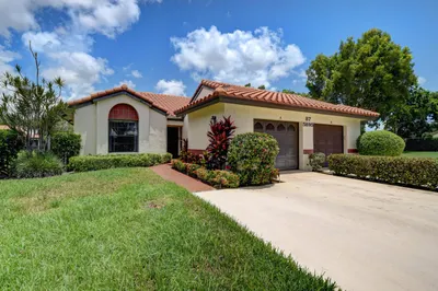 5895 Autumn Lake Lane #A 1